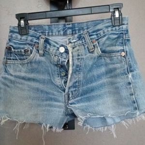 Women's 501 Levi Cut Offs Size 29W